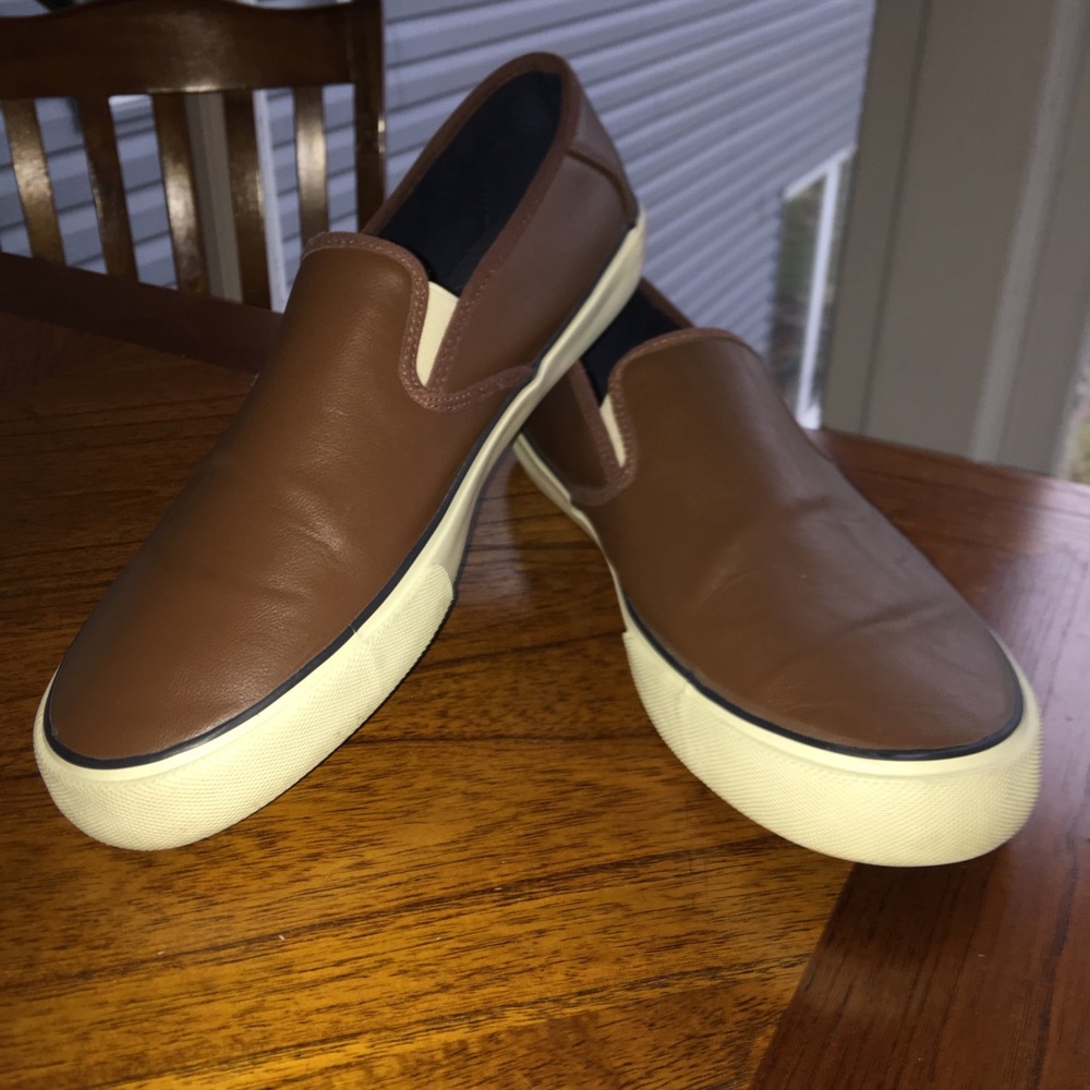 American Eagle Men’s LEATHER Slip-On Shoes